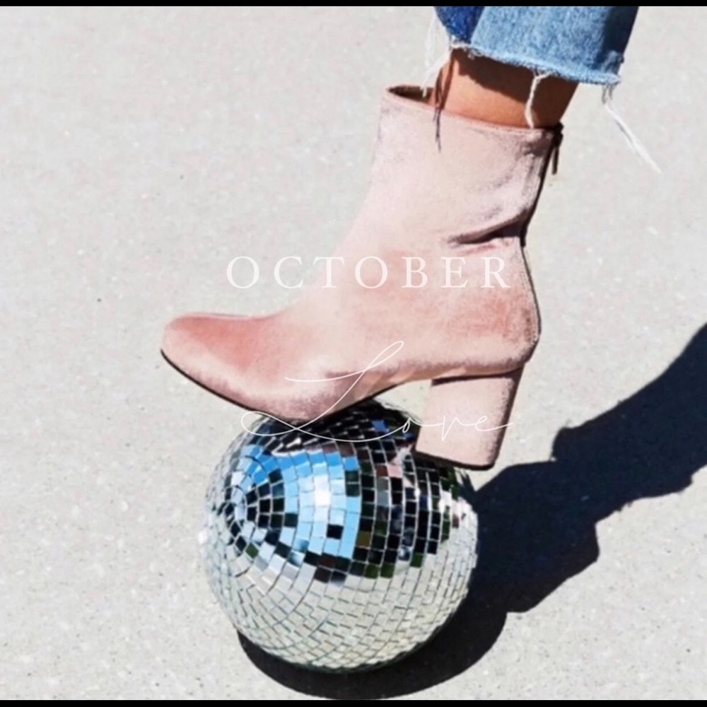 FREE PEOPLE Cecile Pink Velvet Ankle Bootie